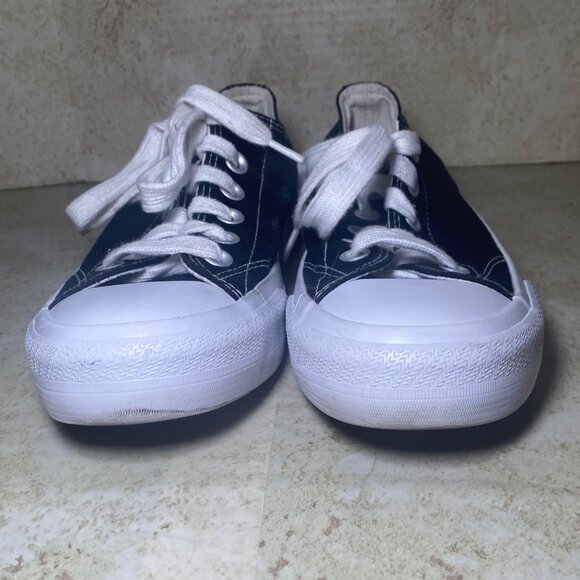 Black & White No Boundaries Canvas Sneakers Lace-Up Closure Memory Foam Insoles - Picture 3 of 6